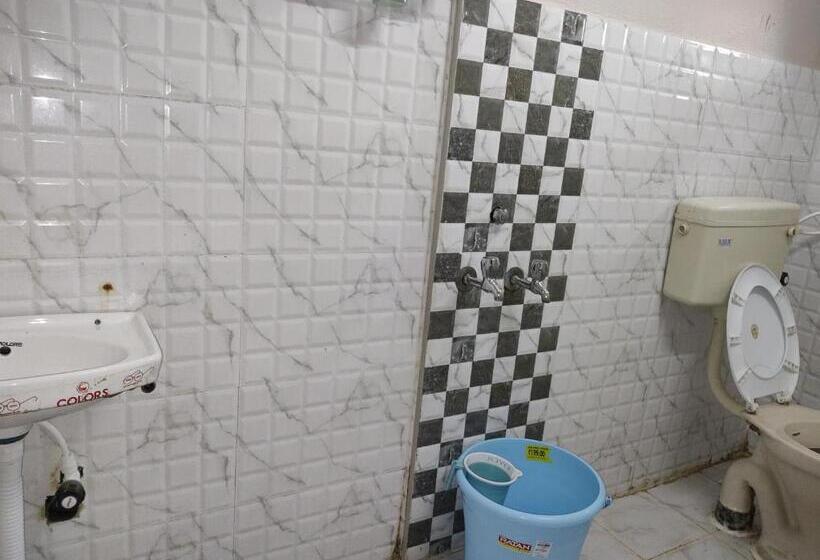 Отель Karthikeya Residency