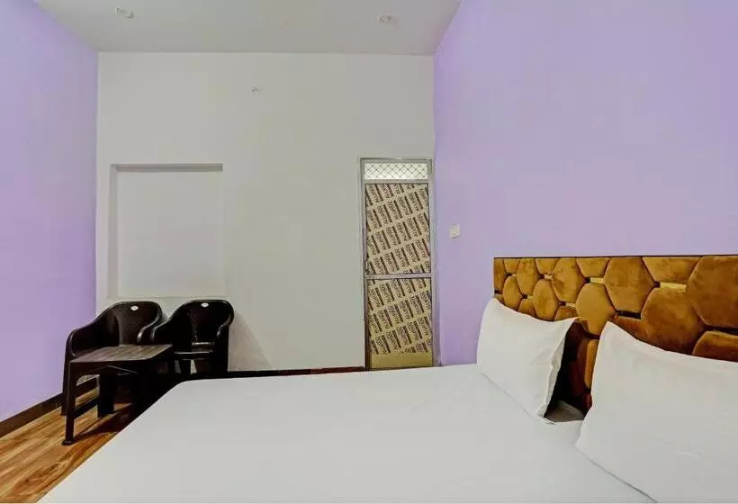 ホテル Oyo New Paradise Guest House