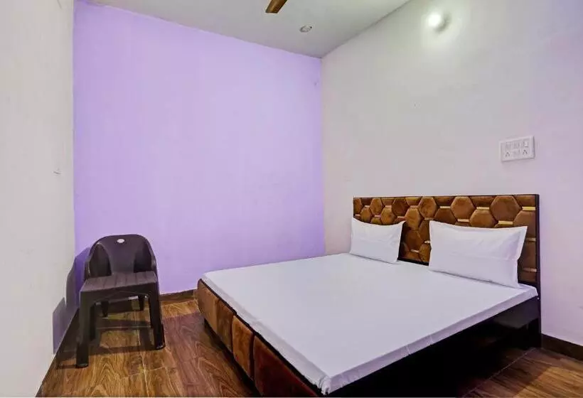 ホテル Oyo New Paradise Guest House