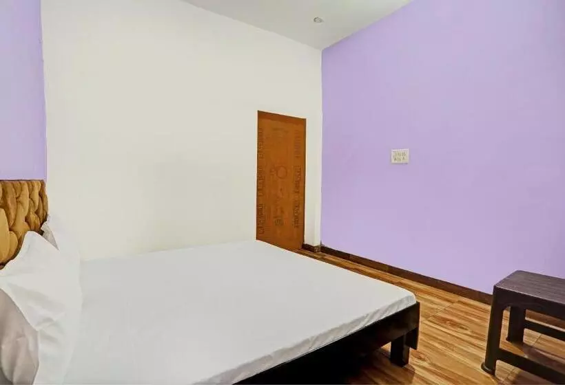 ホテル Oyo New Paradise Guest House