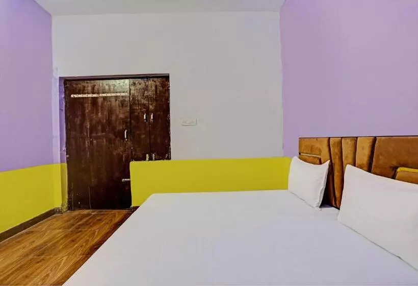 ホテル Oyo New Paradise Guest House