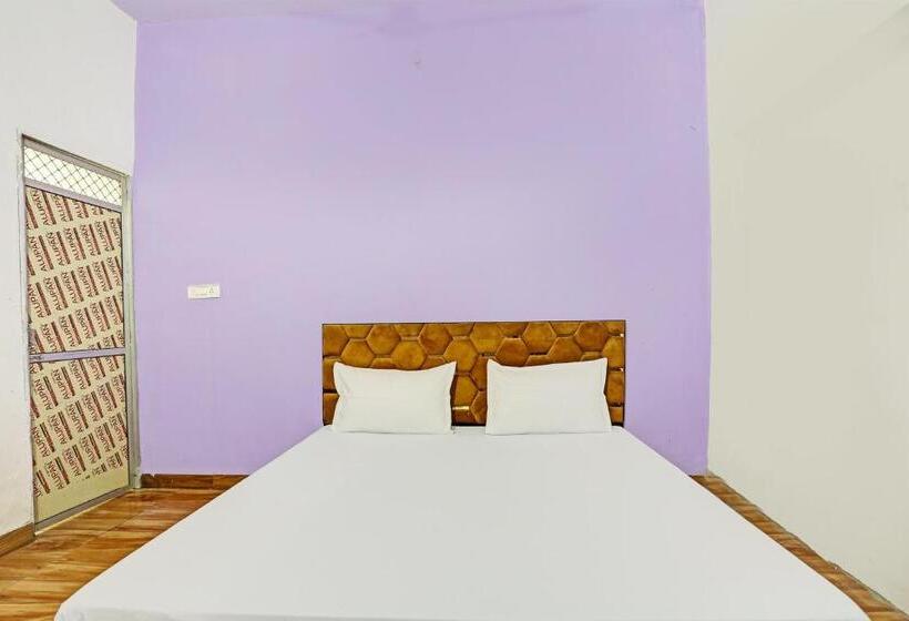 فندق Oyo New Paradise Guest House
