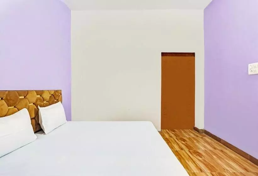 ホテル Oyo New Paradise Guest House