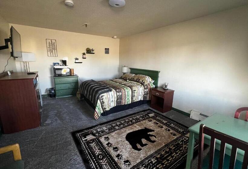 هتل The Kenai Inn