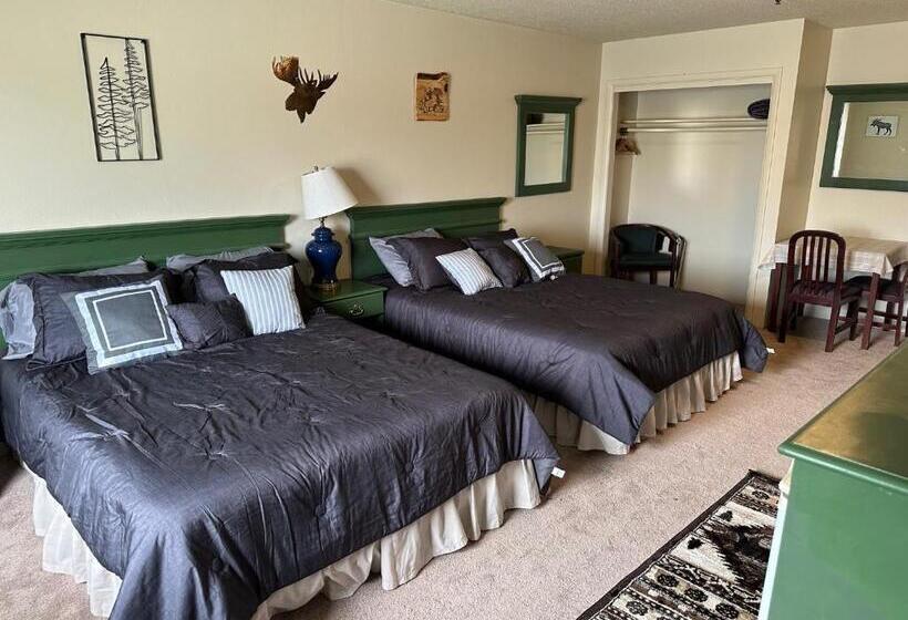 هتل The Kenai Inn