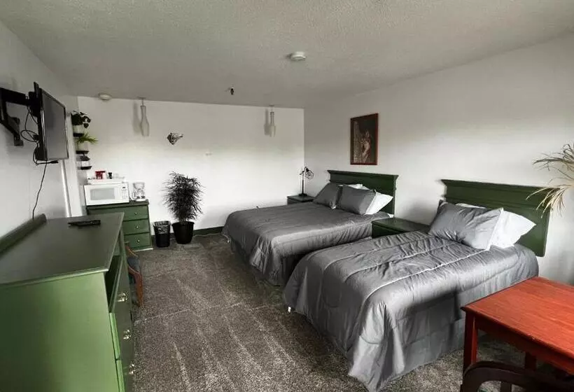 Hotelli The Kenai Inn