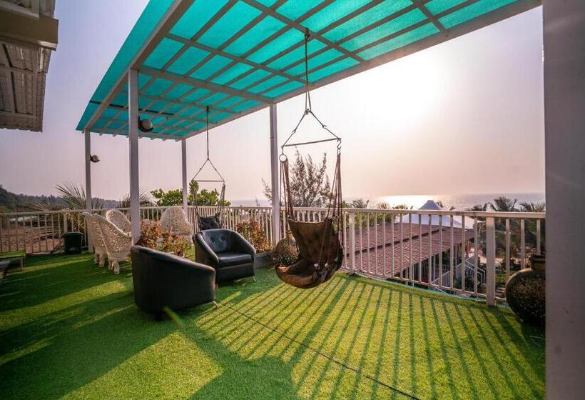 Mysha Hill And Sea Resort   Pet Friendly