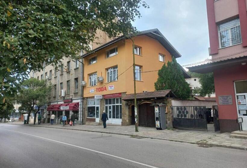 Пансион стаи за гости Toda