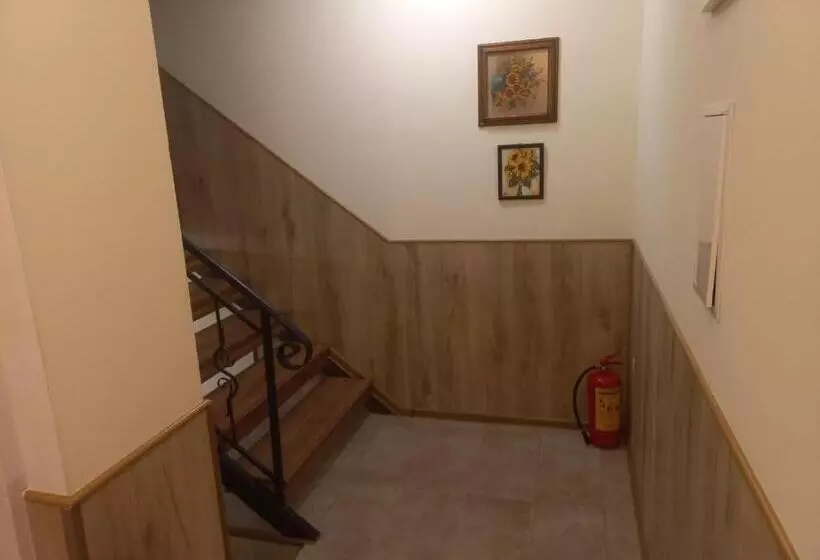 ペンション стаи за гости Toda