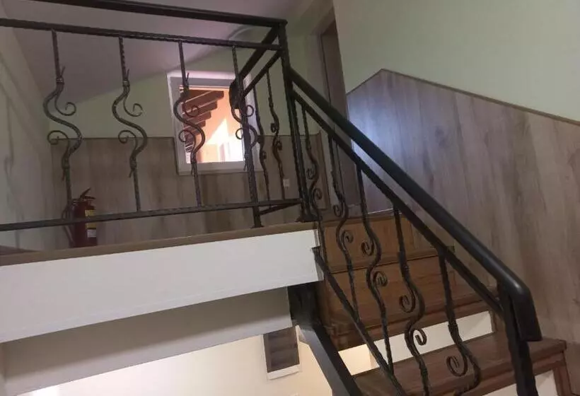 ペンション стаи за гости Toda