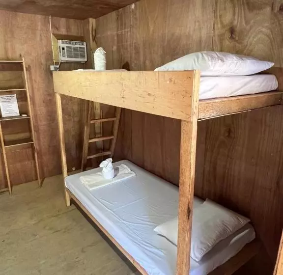 پانسیون Cabanas Pacifico Siargao Tourist Inn