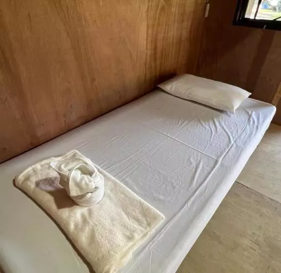 پانسیون Cabanas Pacifico Siargao Tourist Inn