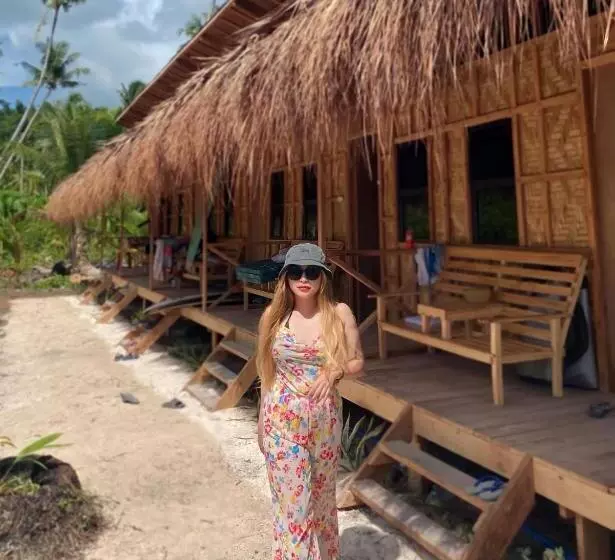 پانسیون Cabanas Pacifico Siargao Tourist Inn