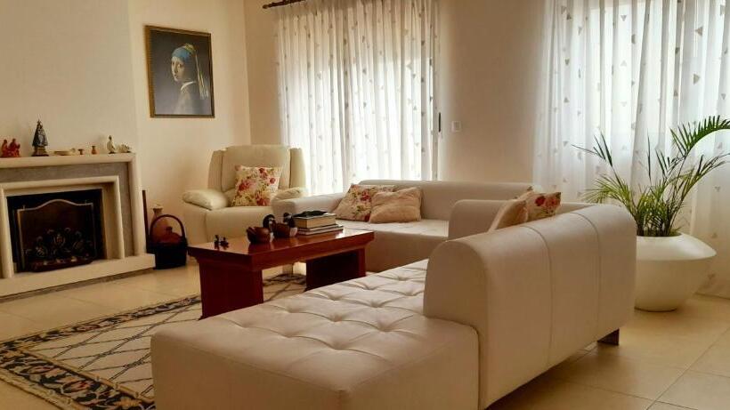 פנסיון Casa Dos Limões