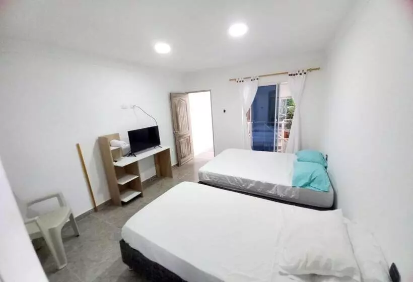 ペンション Hostal Emanuel