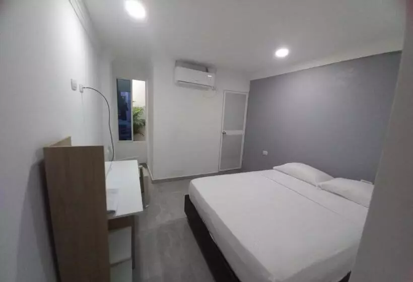 ペンション Hostal Emanuel