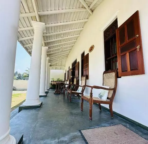 Majatalo House By The Sea By Dbi