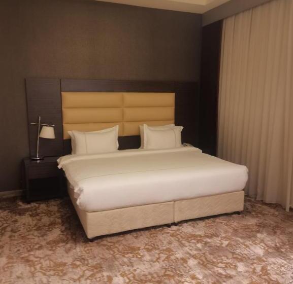 فندق دان البلاتيني