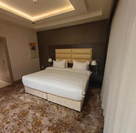 فندق دان البلاتيني