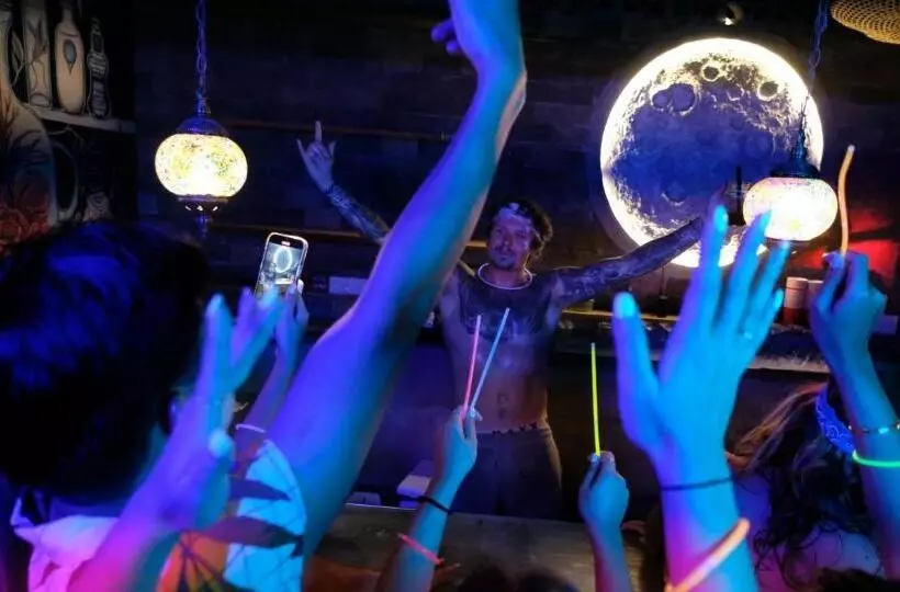 Retkeilymaja Mad Monkey Siquijor