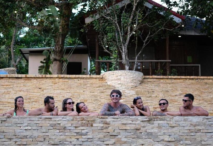 Szálló Mad Monkey Siquijor