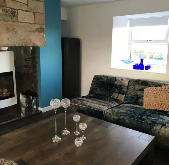 Aamiaismajoitus (B&B) Brownrigg   Half A House & Garden