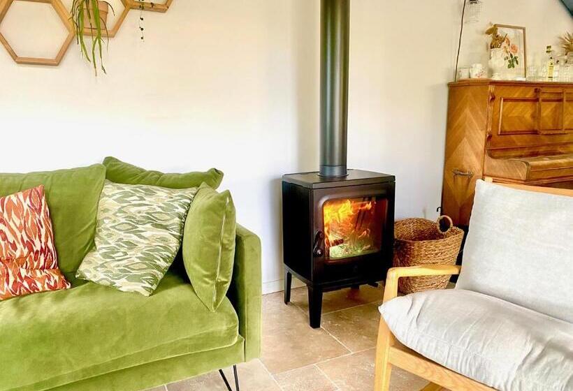 민박 Dans Les Arbres