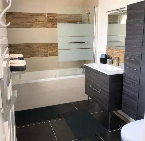 ベッドアンドブレックファースト Les Chambres Du Roc H Hir à Loguivy De La Mer