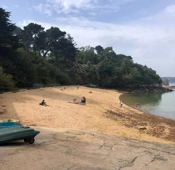 ベッドアンドブレックファースト Les Chambres Du Roc H Hir à Loguivy De La Mer