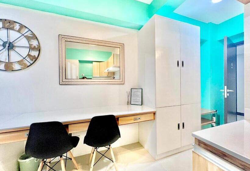 Condo Hotel In Tagaytay Near Popular Tourist Spots