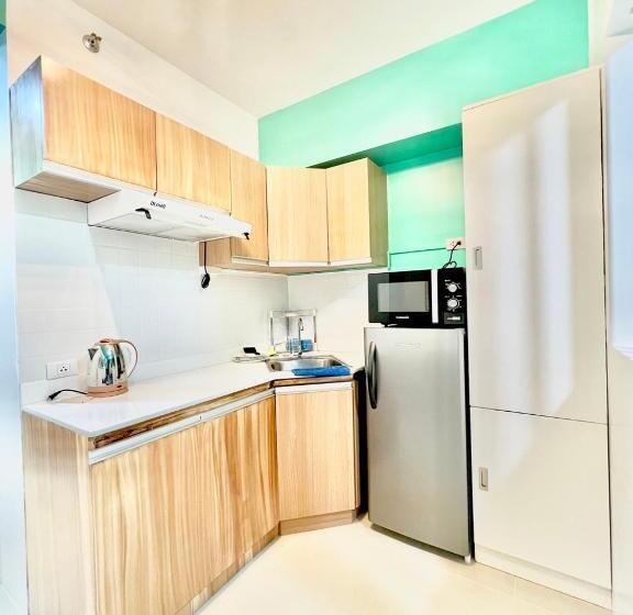 Condo Hotel In Tagaytay Near Popular Tourist Spots