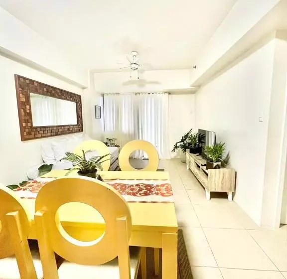 Condo Hotel In Tagaytay Near Popular Tourist Spots