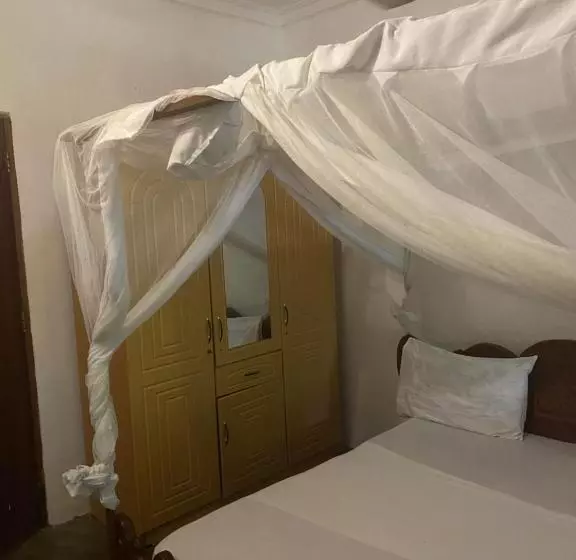 ホテル Bustani Lodge