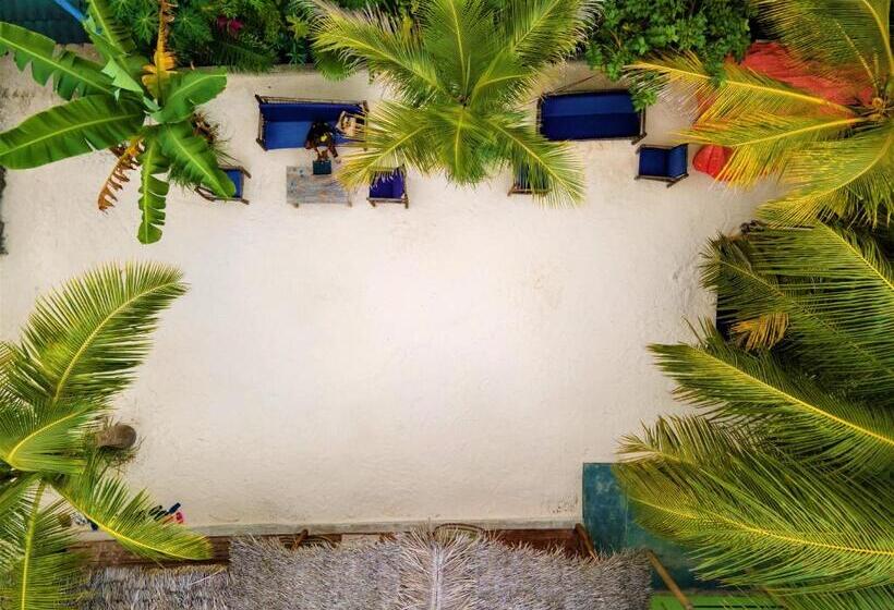 Hotelli Bustani Lodge