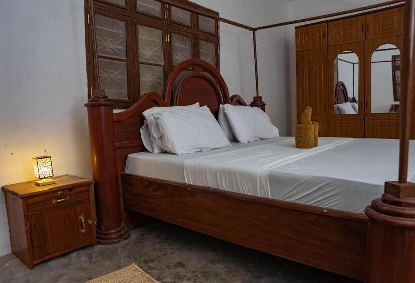 Hotelli Bustani Lodge