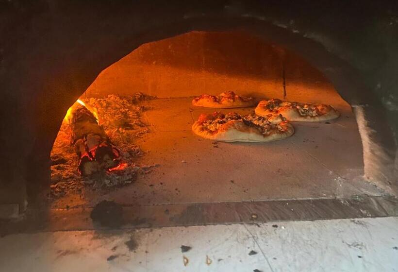 Hotelli Bustani Lodge