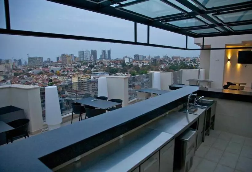 هتل Continental Horizonte