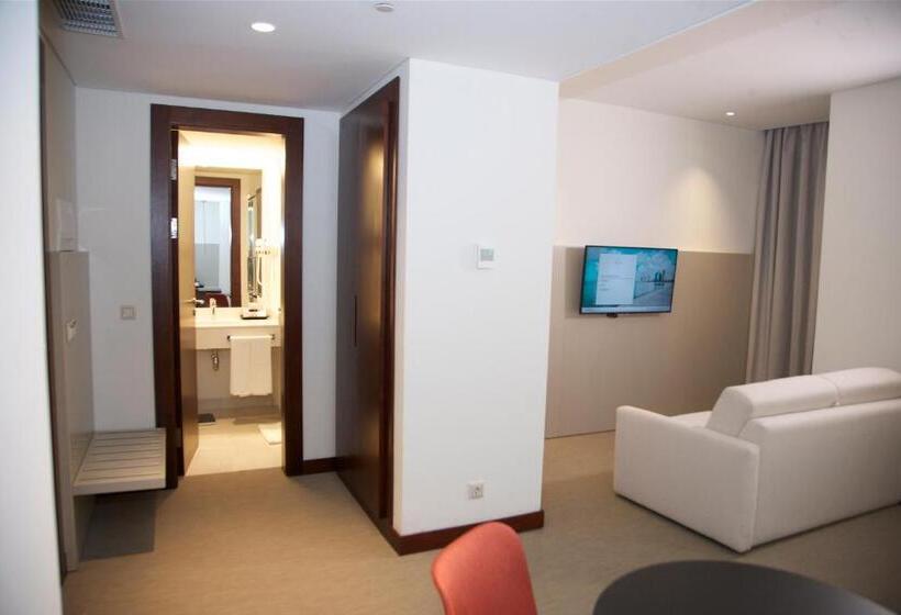 ホテル Continental Horizonte