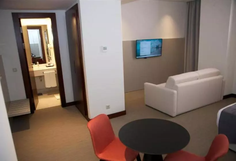 هتل Continental Horizonte