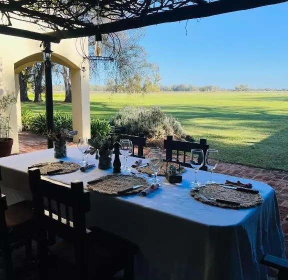 Hotelli Estancia San Mateo