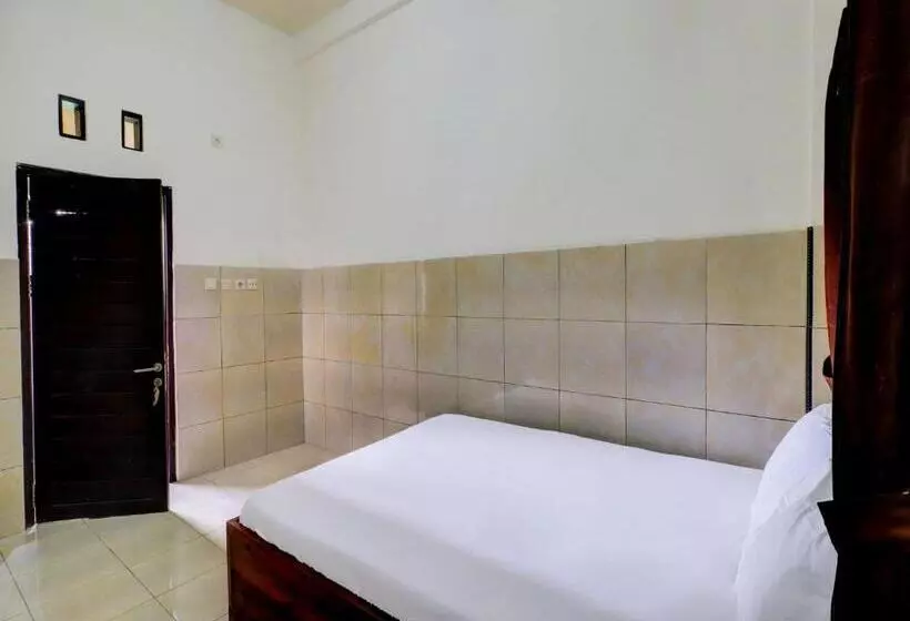 Hotelli Oyo Life 92841 Kos 88