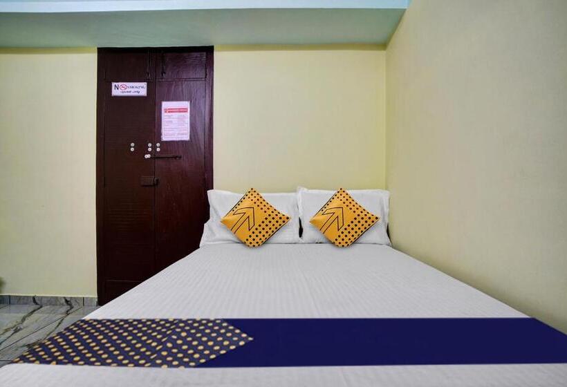 בית מלון כפרי O Revathy Tourist Home