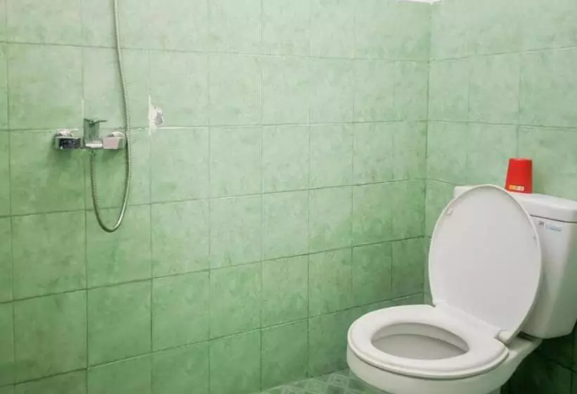 هتل Urbanview Ava Guest House Goa Gong