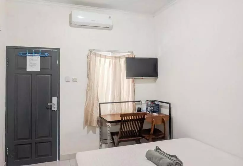 هتل Urbanview Ava Guest House Goa Gong