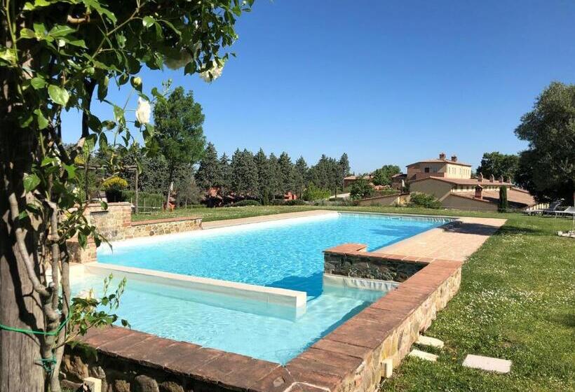 Luxury Resort With Swimming Pool In The Tuscan Countryside, Villas On The Ground Floor With Private