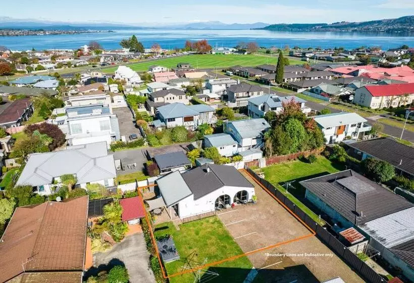 モーテル Central Inn Taupo