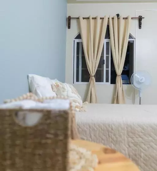 پانسیون Cozy Renting Hospedaje