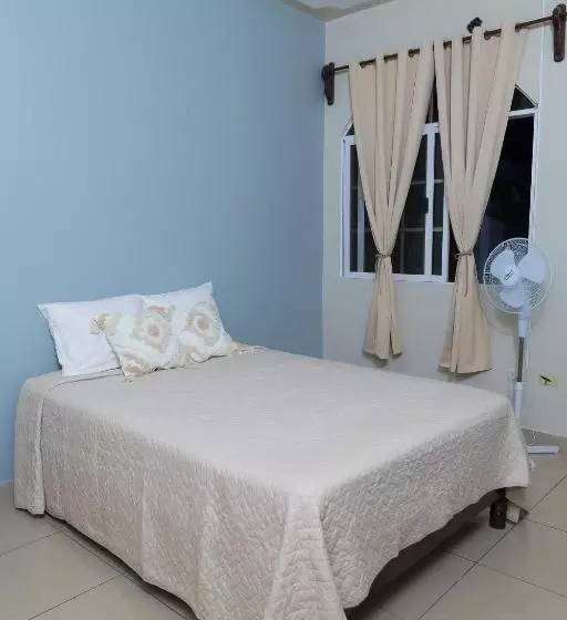 پانسیون Cozy Renting Hospedaje