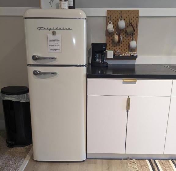 פנסיון Lakewoods Urban Suite