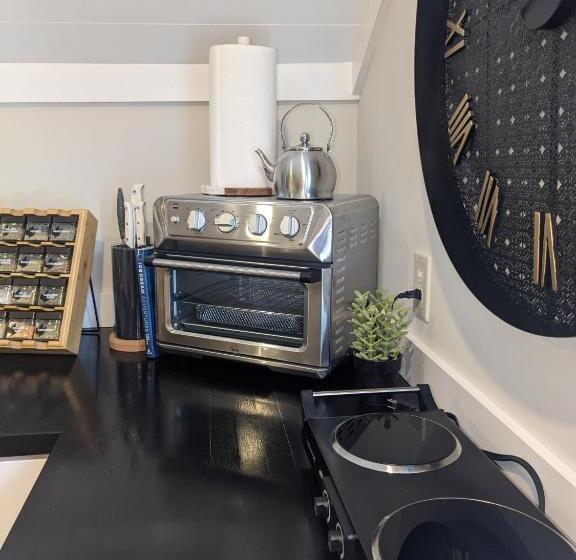 פנסיון Lakewoods Urban Suite